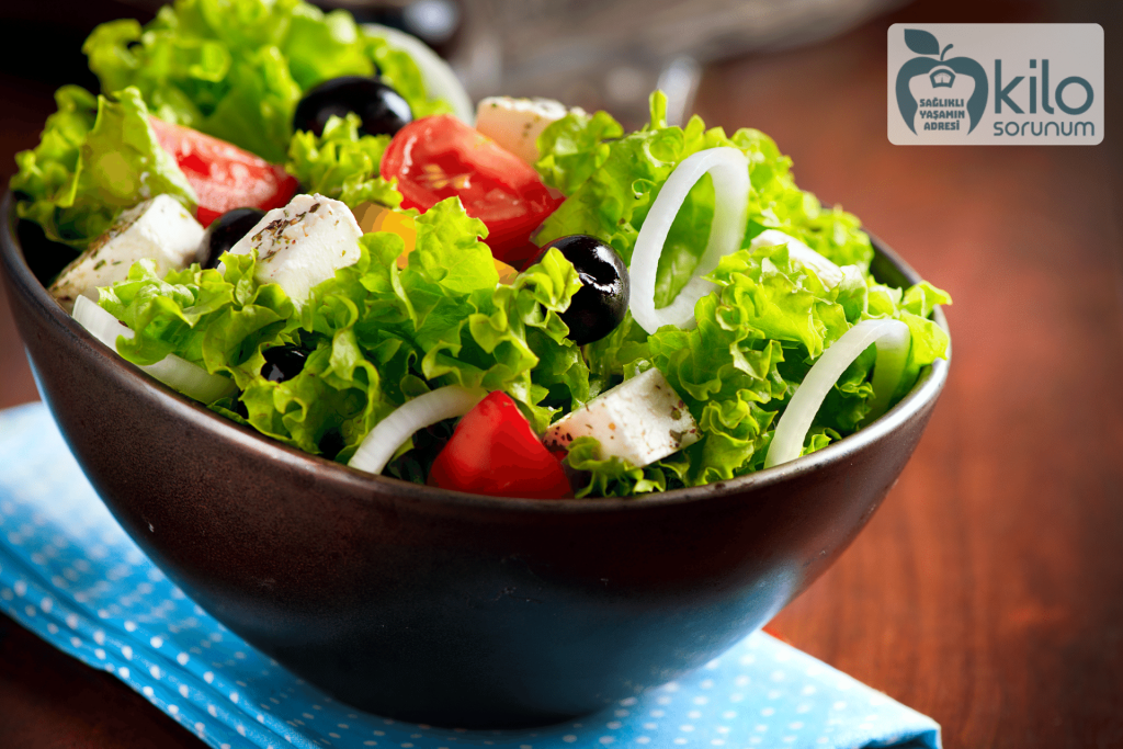 Omega 3’lü Akdeniz Salatası
